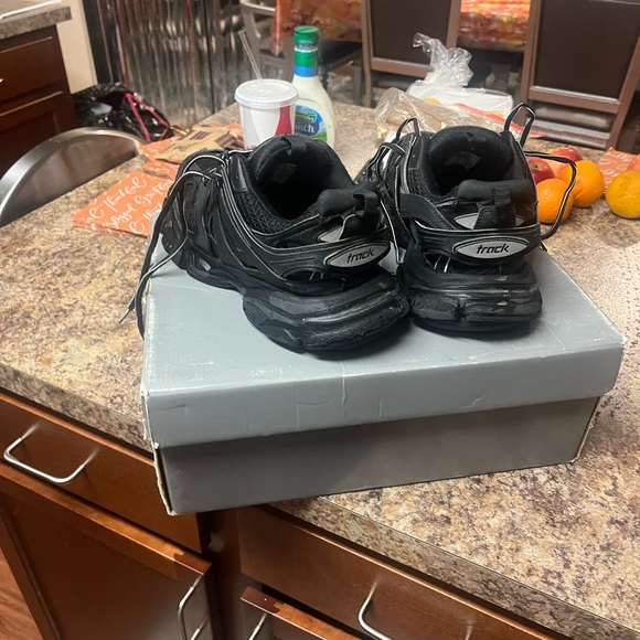 Balenciaga tracks - Picture 3 of 8